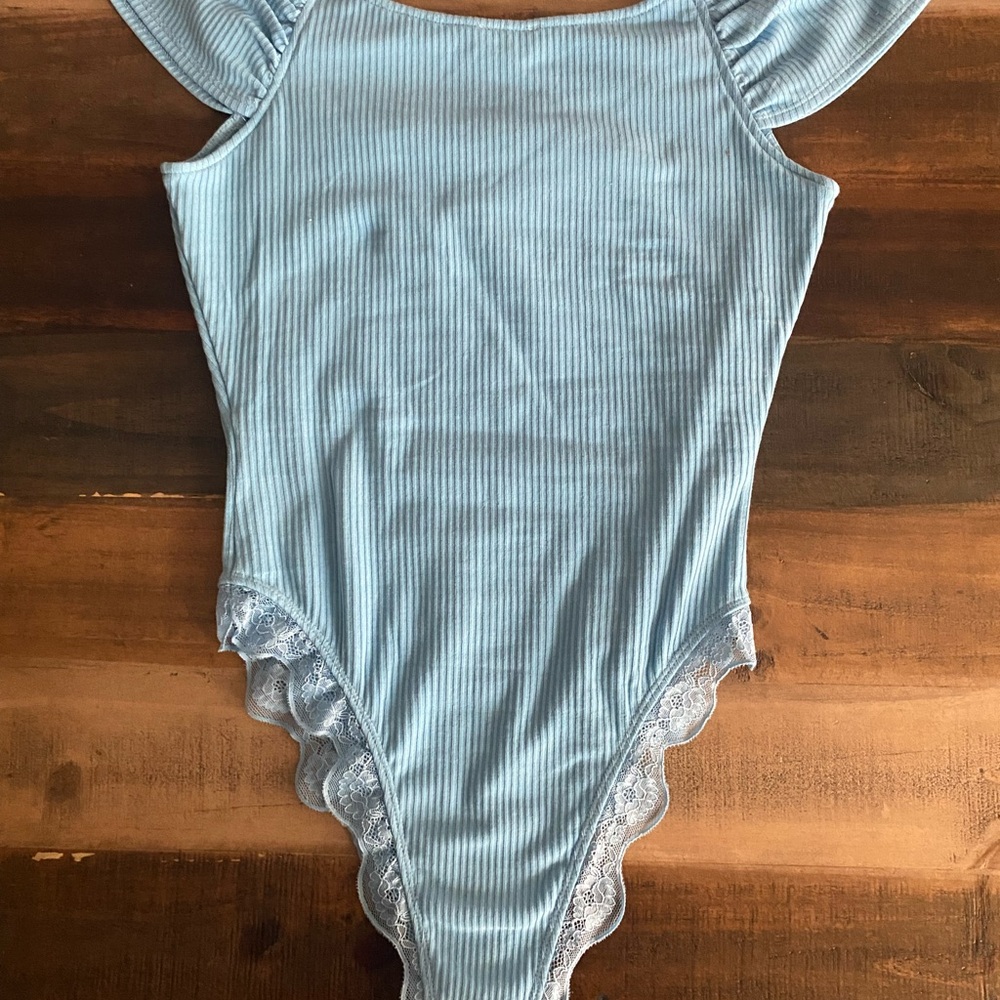 NWOT Free People Lace Trim Bodysuit - Picture 3 of 12